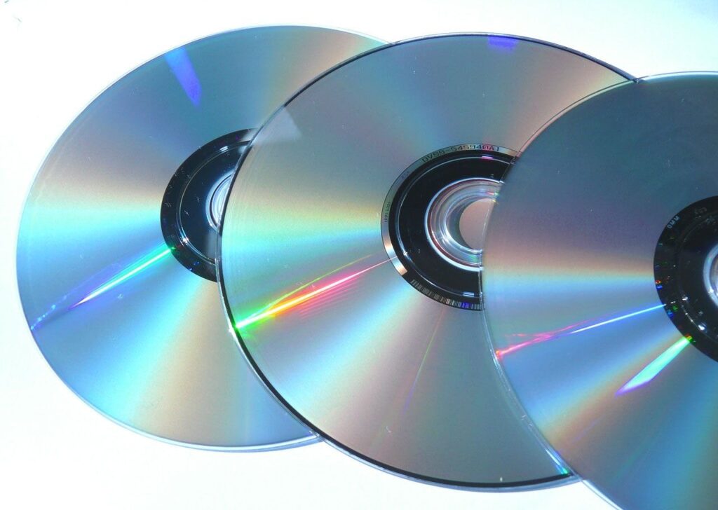 dvd, cd, discs-89069.jpg